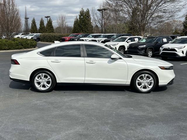 Used 2025 Honda Accord LX image 3