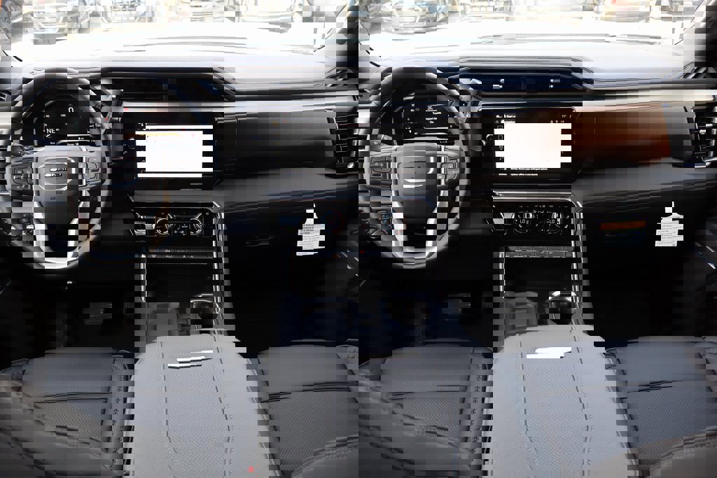 New 2026 GMC Sierra 2500 Denali w/ Denali Reserve Package image 11