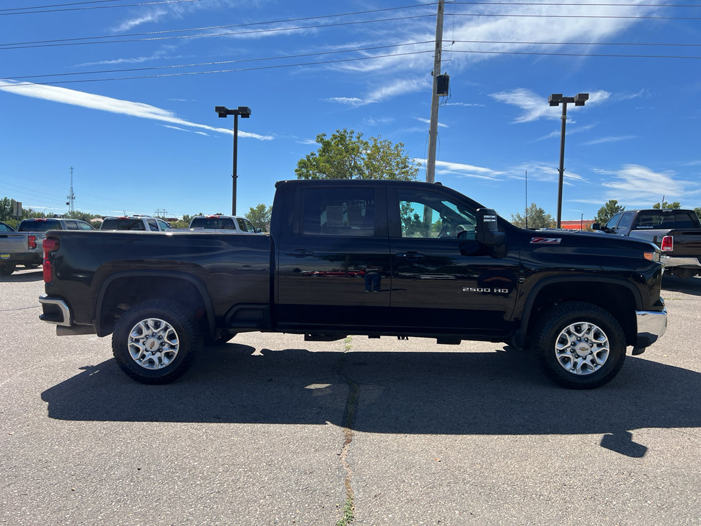 Used 2024 Chevrolet Silverado 2500 LT w/ Convenience Package AWD/4WD image 26
