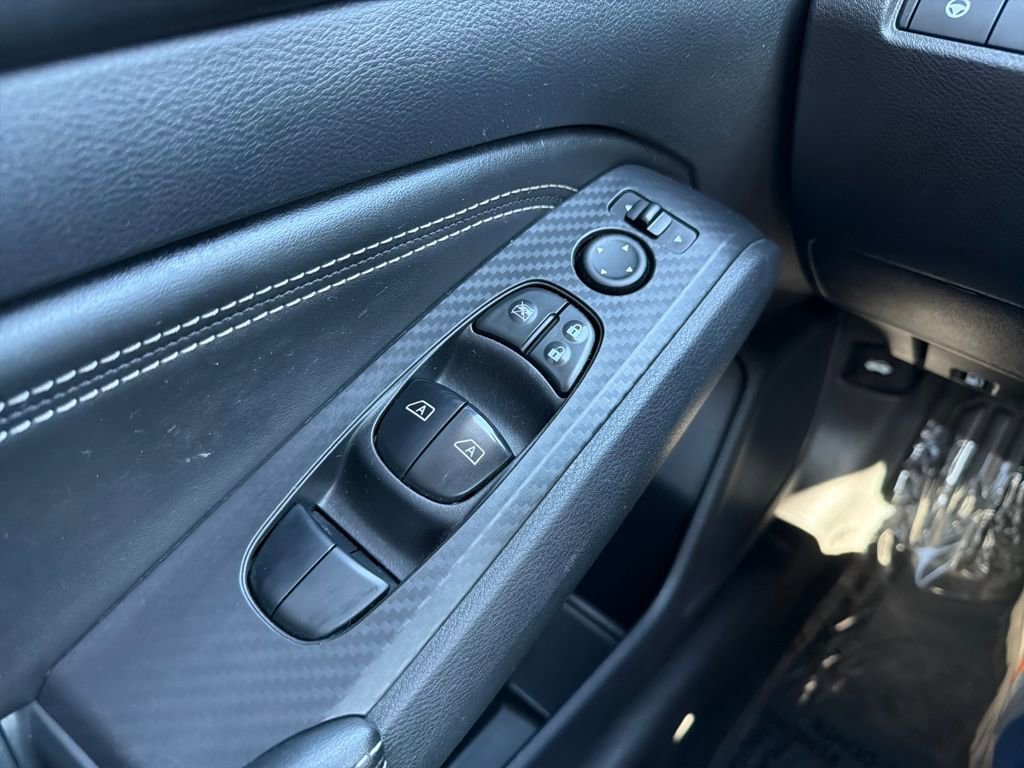 Used 2019 Nissan Altima 2.5 SV image 11