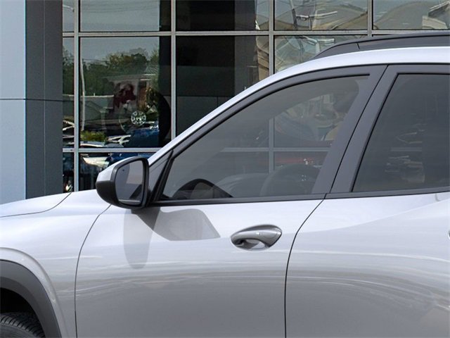 New 2026 Chevrolet Trax LT w/ Driver Confidence Package image 12