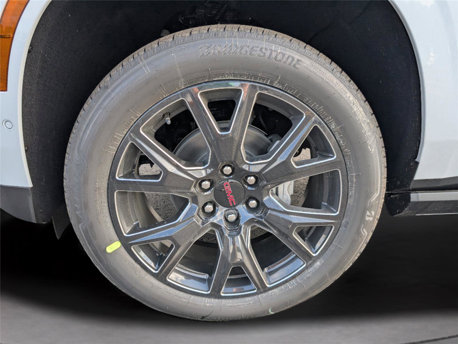 New 2026 GMC Yukon XL Denali w/ Sun & Power Step Package image 9