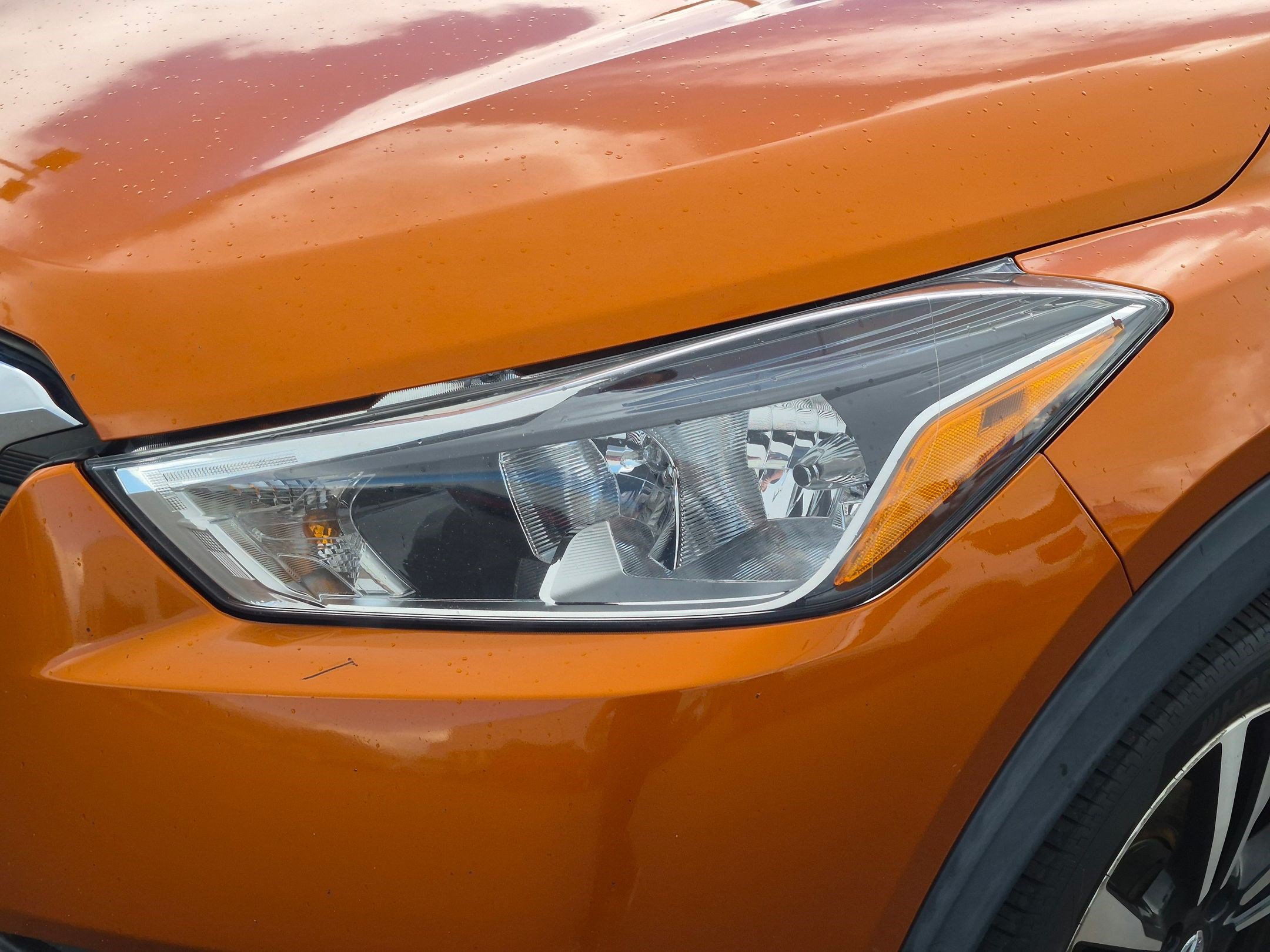 Used 2019 Nissan Kicks SV FWD image 12