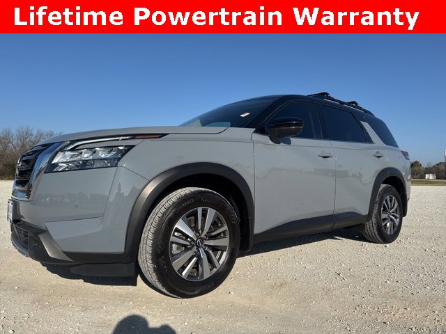 Used 2024 Nissan Pathfinder SL w/ Cargo Package