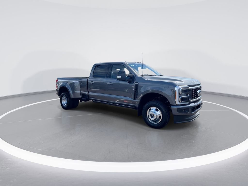 New 2026 Ford F350 Platinum AWD/4WD image 2