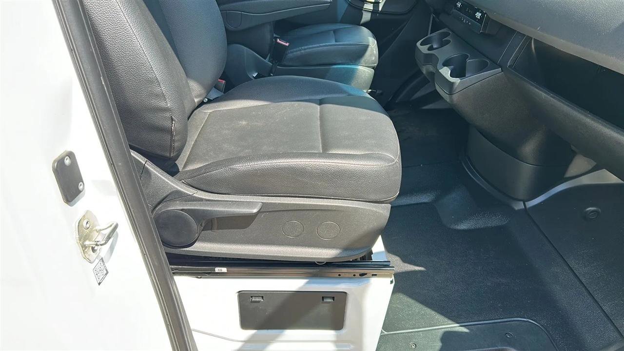 Used 2022 Mercedes-Benz Sprinter 2500 image 53