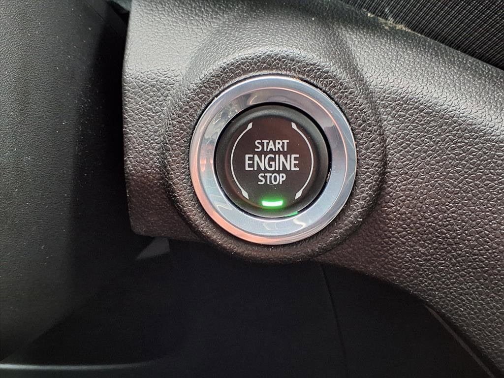 Used 2023 Chevrolet TrailBlazer LT w/ Convenience Package AWD/4WD image 16