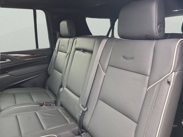 Used 2024 Cadillac Escalade ESV Premium Luxury w/ Performance Package AWD/4WD image 8