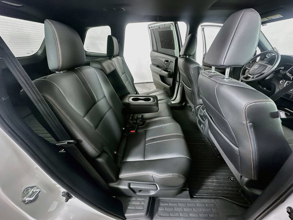 Used 2023 Honda Passport TrailSport image 12
