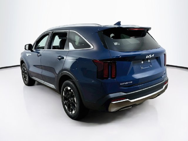 Used 2025 Kia Sorento S w/ Panoramic Sunroof Package AWD/4WD image 7