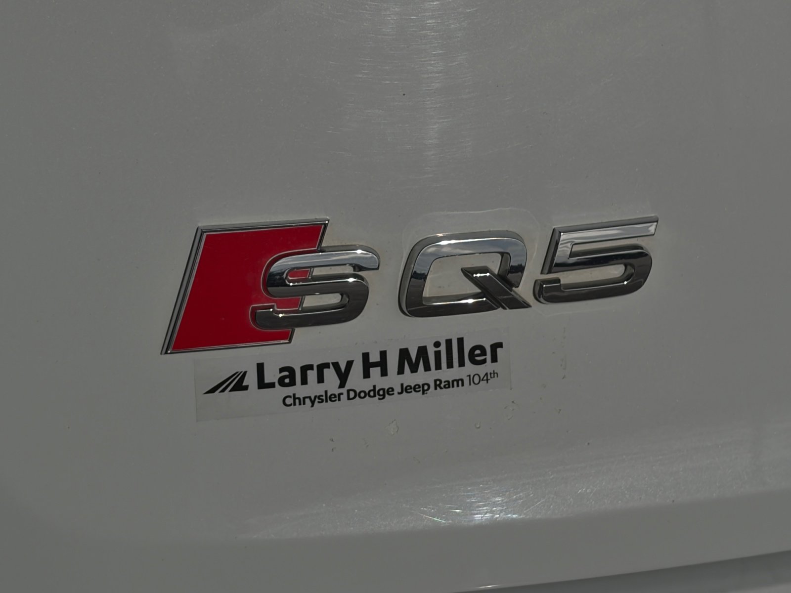 Used 2020 Audi SQ5 Premium Plus w/ Premium Plus Package image 21