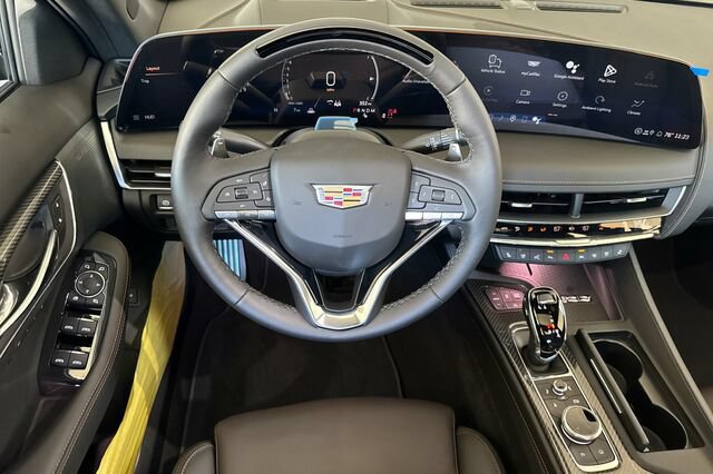 New 2026 Cadillac CT5 Sport w/ Technology Package RWD image 14