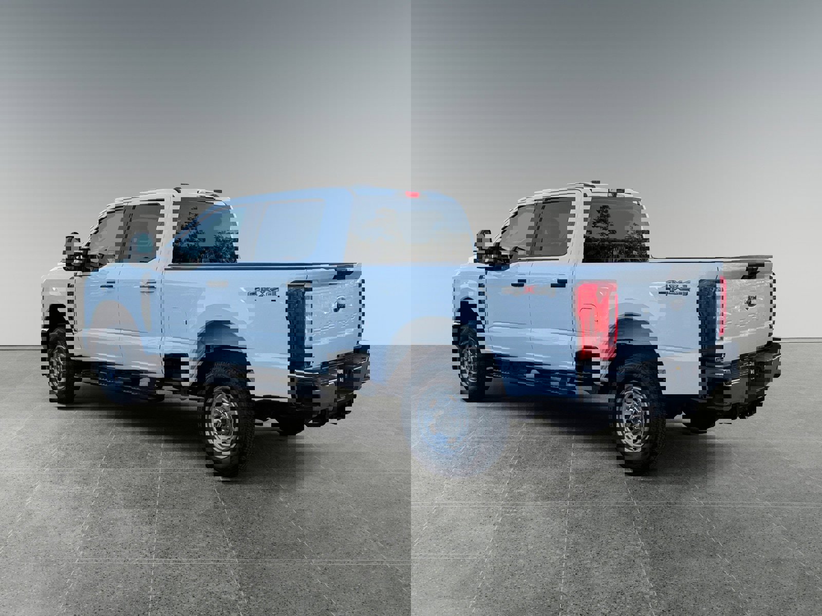 Used 2024 Ford F250 XL w/ XL Chrome Package image 3