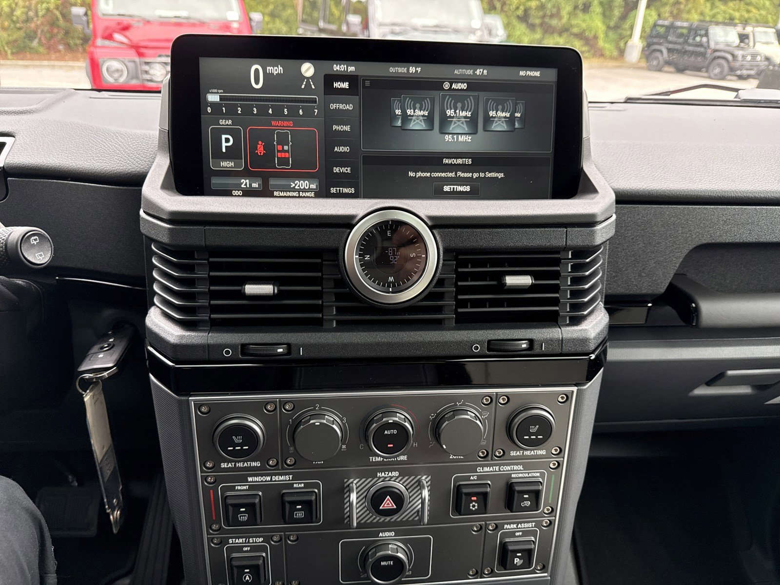 Used 2025 INEOS Grenadier Fieldmaster Edition image 17