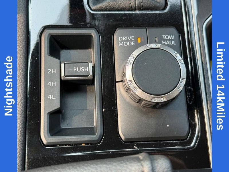 Used 2025 Toyota Tundra Limited AWD/4WD image 29