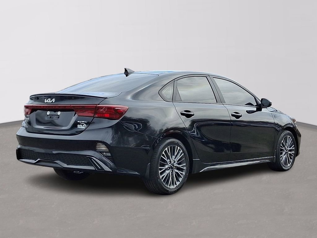 Used 2023 Kia Forte GT-Line w/ GT-Line Premium Package image 6