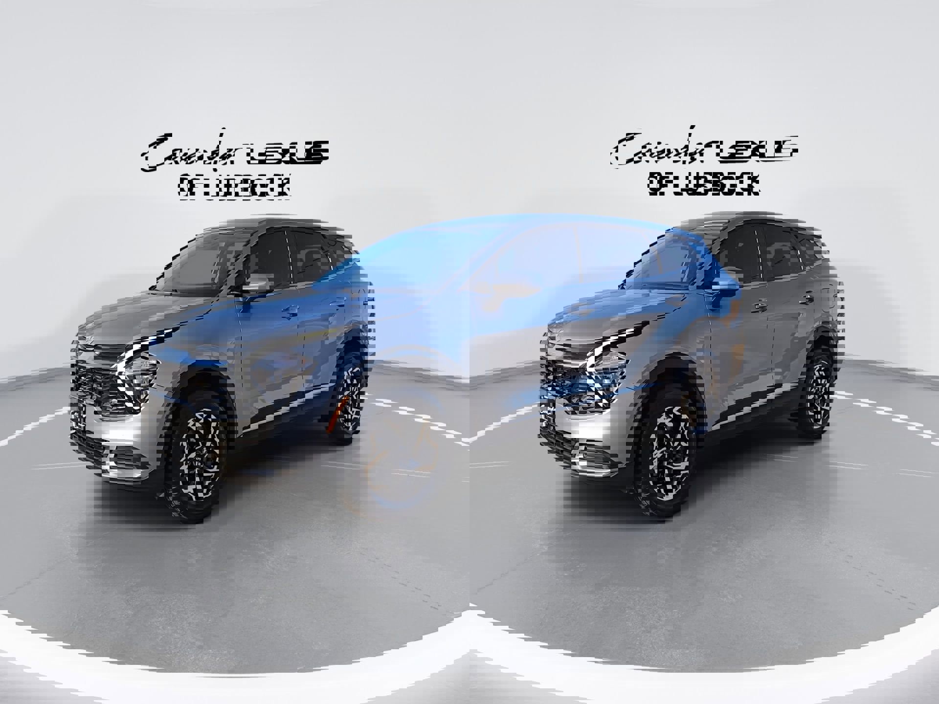 Used 2023 Kia Sportage LX image 4