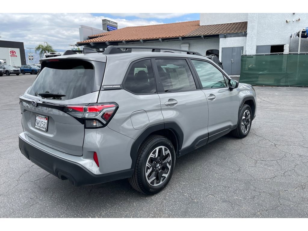 Certified 2026 Subaru Forester Premium AWD/4WD image 5