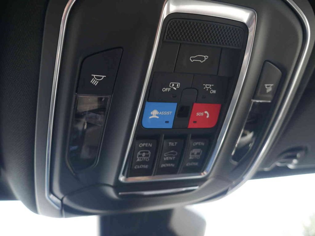 New 2026 Jeep Grand Wagoneer Limited AWD/4WD image 39