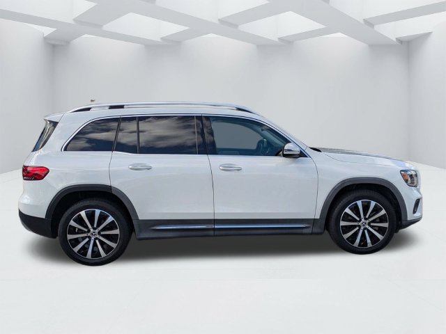 Used 2022 Mercedes-Benz GLB 250 image 3