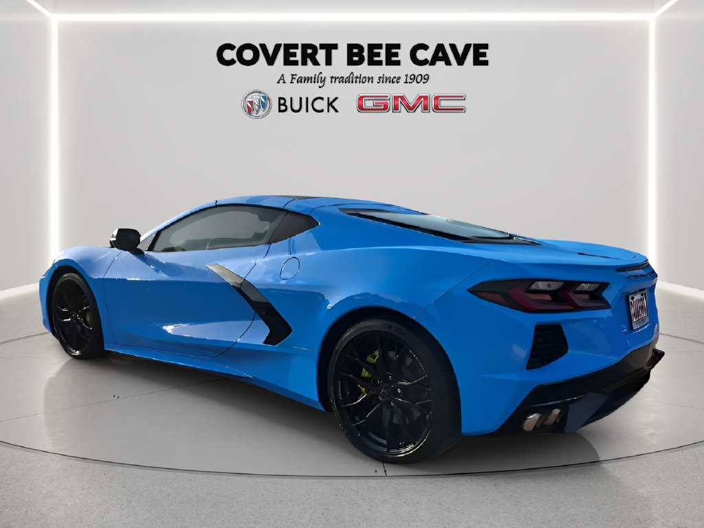 Used 2023 Chevrolet Corvette Stingray Coupe w/ 1LT RWD image 10