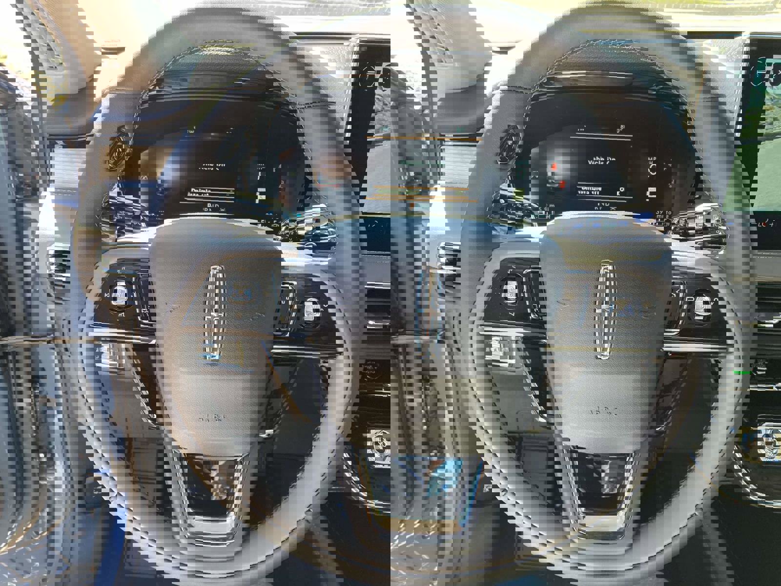 New 2026 Lincoln Corsair Premiere image 30