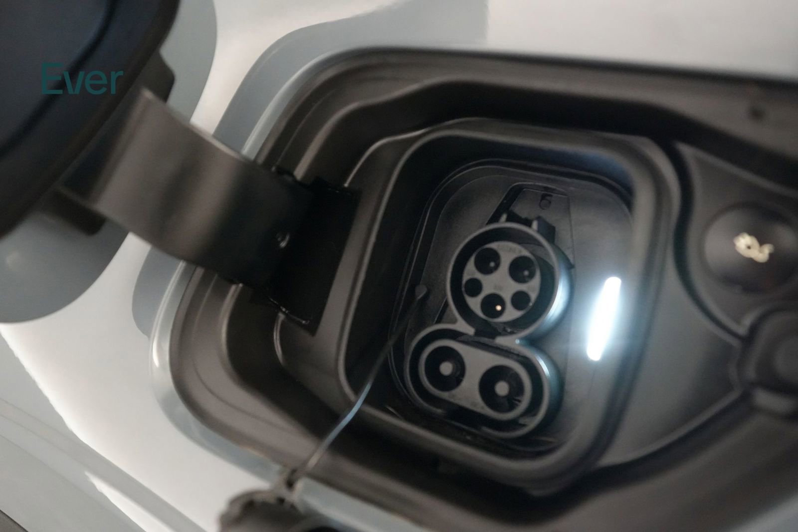 Used 2023 Polestar Polestar 2 Long Range Dual Motor Performa w/ Pilot Pack image 10