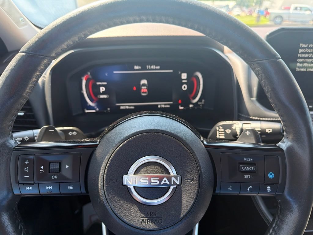 Used 2023 Nissan Rogue Platinum AWD/4WD image 14