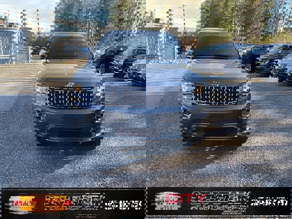 Used 2018 Jeep Grand Cherokee Limited image 2