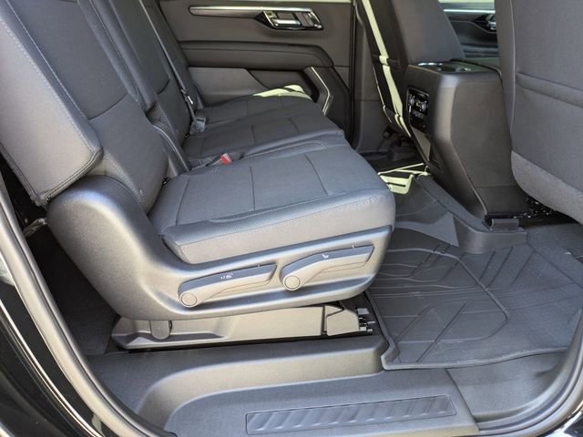 New 2026 Chevrolet Suburban LS w/ LS Custom Edition AWD/4WD image 34