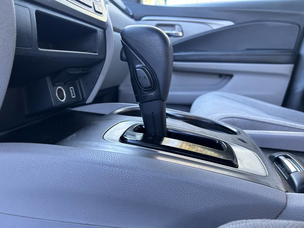 Used 2020 Honda Pilot LX image 13