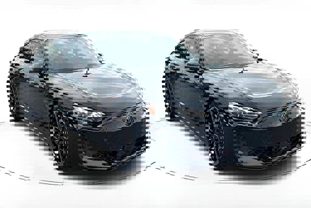 New 2026 Audi RS e-tron GT performance image 1