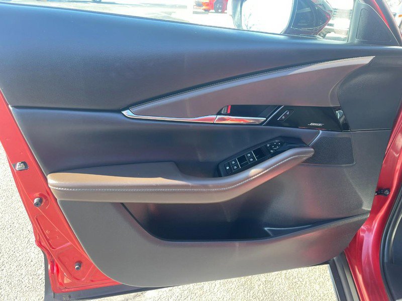 Used 2021 MAZDA CX-30 2.5 Turbo w/ Premium Package image 23