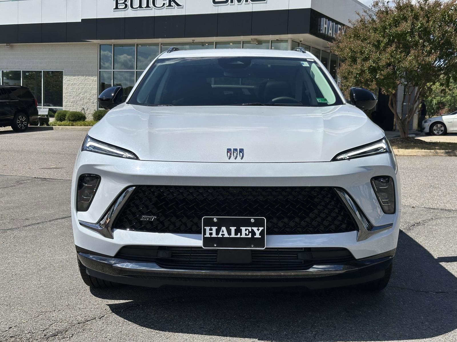 New 2025 Buick Envision Sport Touring image 23