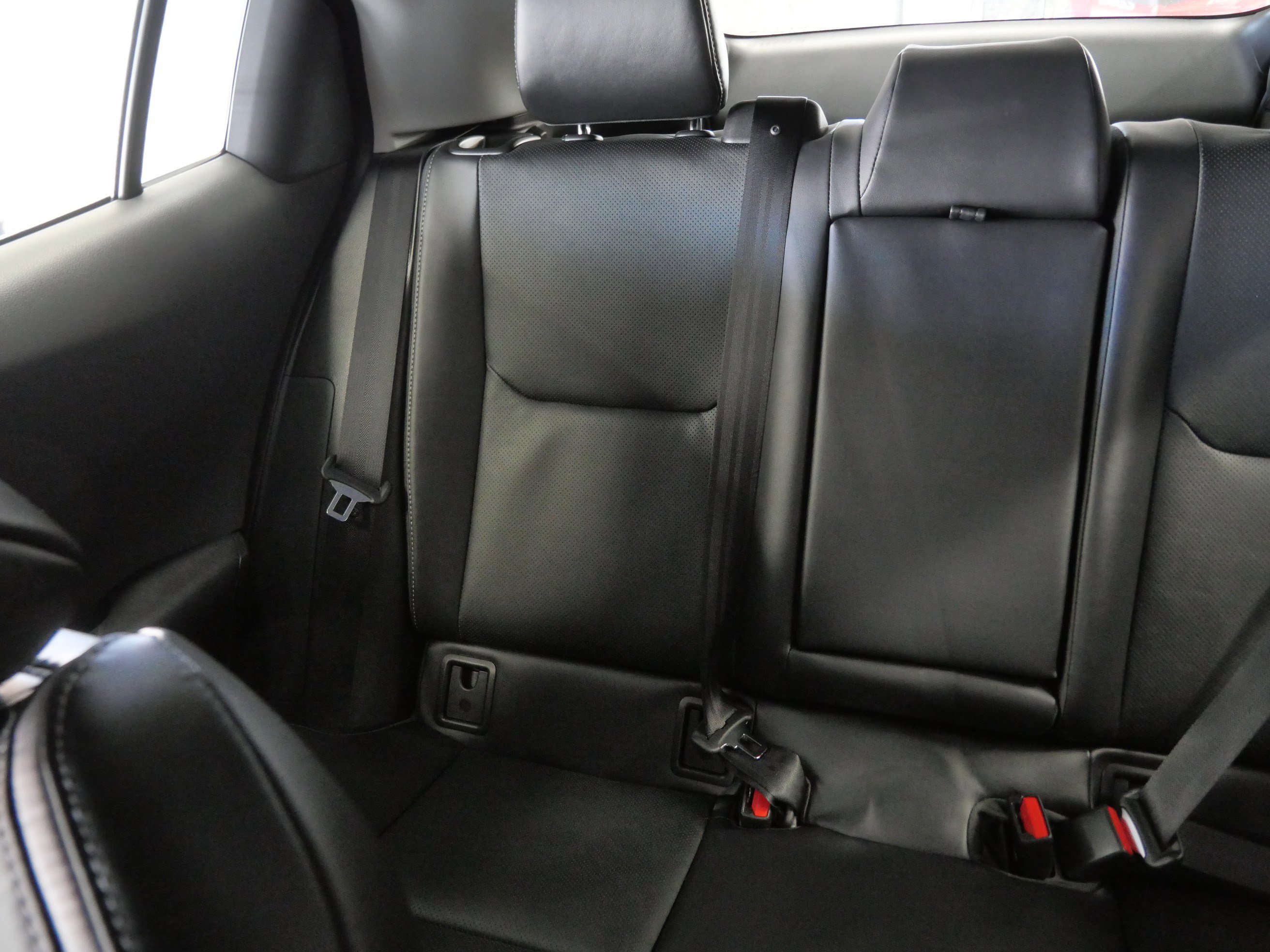 Used 2024 Toyota Prius XLE image 12