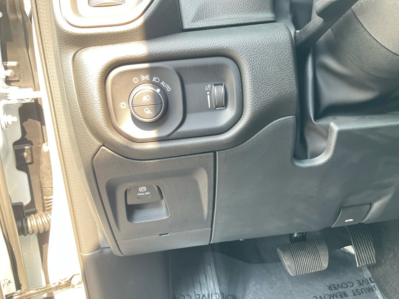 New 2026 RAM 1500 Tradesman image 18
