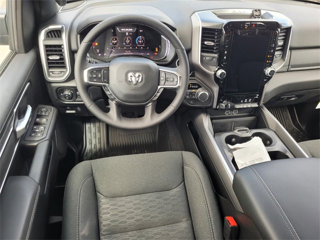 New 2026 RAM 1500 4x4 Crew Cab image 10