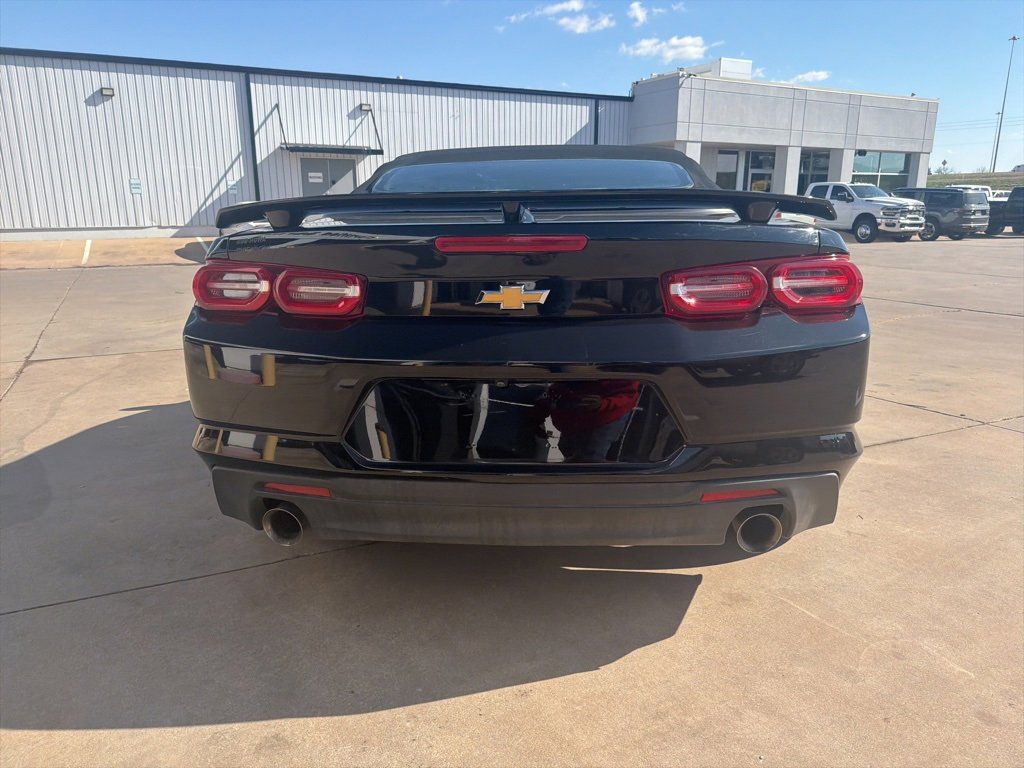 Used 2023 Chevrolet Camaro LT image 4