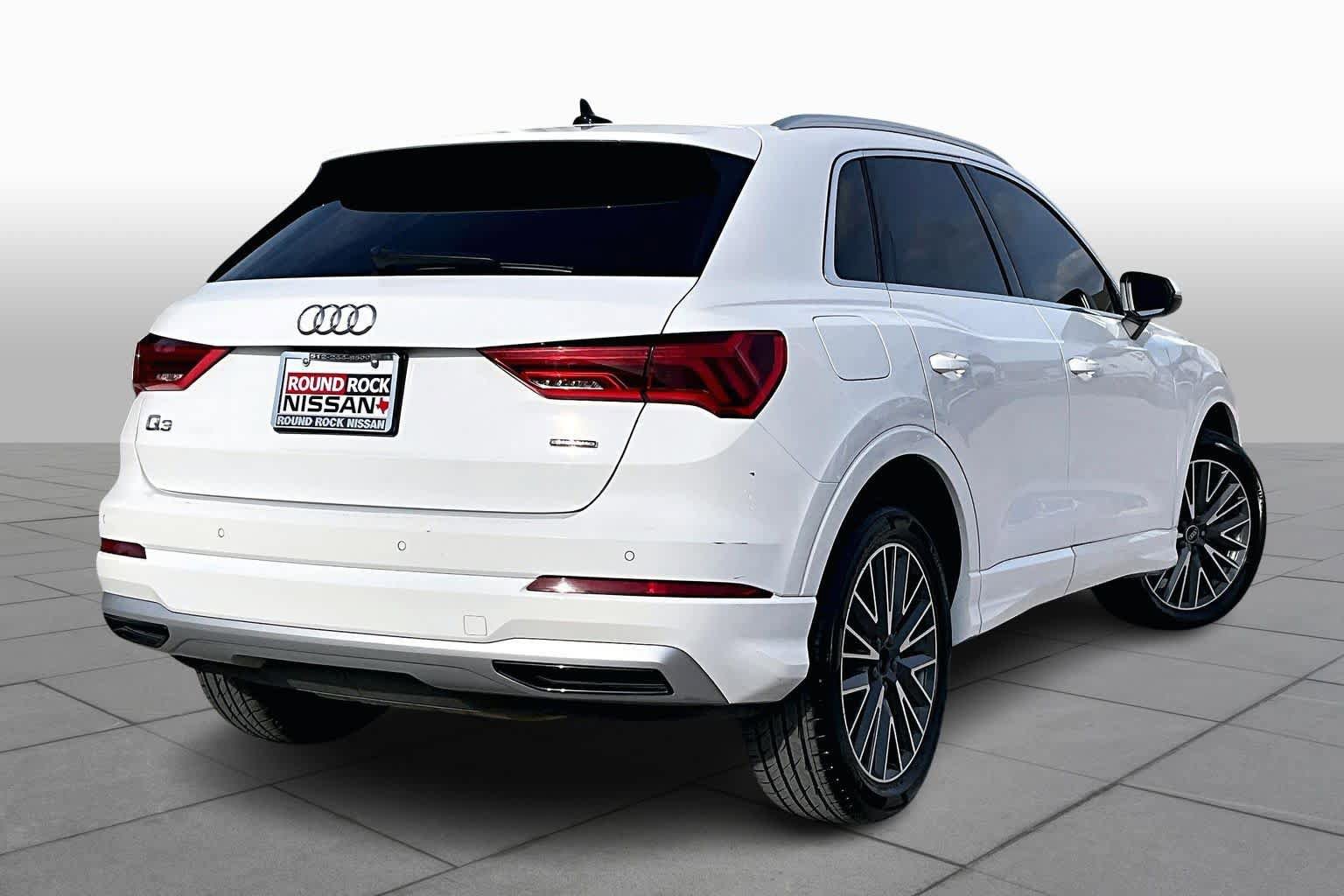 Used 2022 Audi Q3 2.0T Premium Plus AWD/4WD image 13