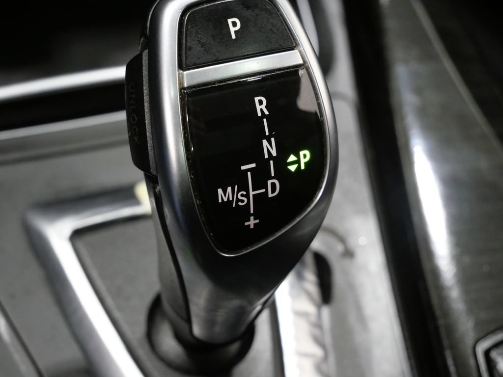 Used 2019 BMW 340i Gran Turismo xDrive w/ Premium Package AWD/4WD image 21