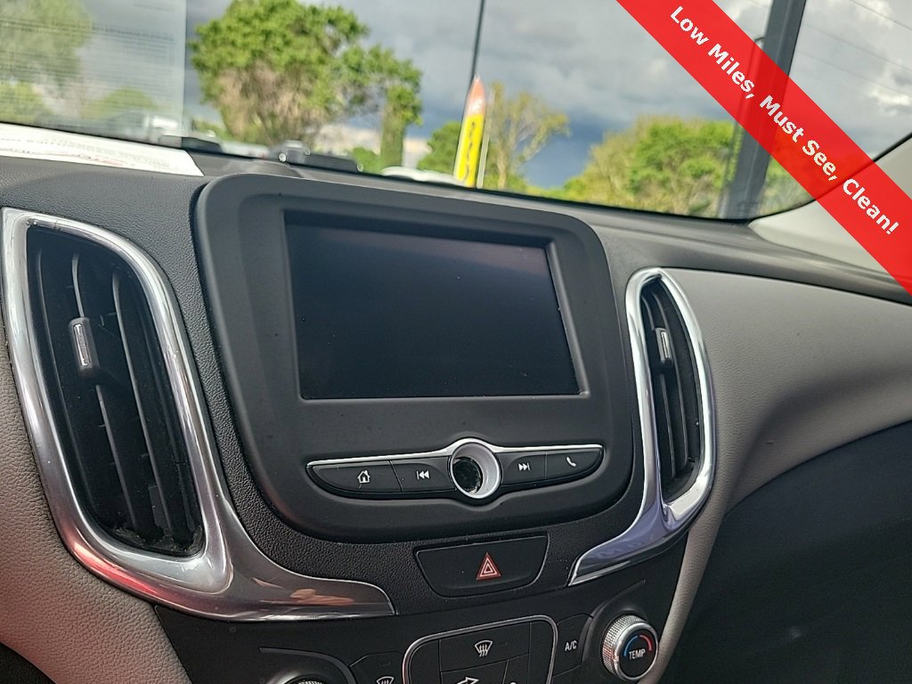 Used 2020 Chevrolet Equinox LS w/ LS Convenience Package image 25