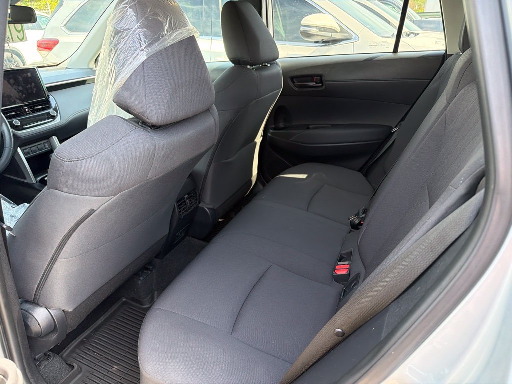 Used 2023 Toyota Corolla Cross LE w/ Moonroof Package AWD/4WD image 12