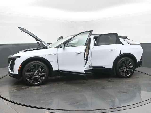 New 2026 Cadillac Lyriq Signature Sport image 55