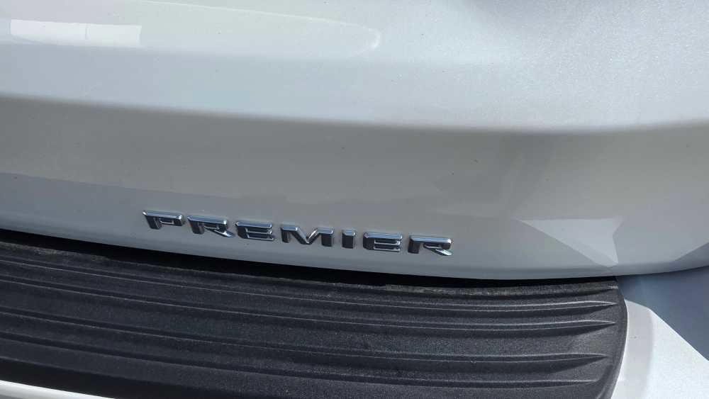 Used 2023 Chevrolet Tahoe Premier AWD/4WD image 9