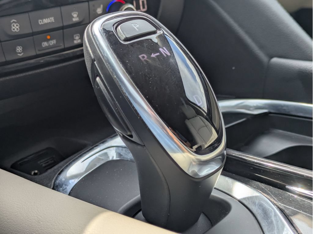 Used 2021 Buick Enclave Essence w/ Sound and Sites Package FWD image 15