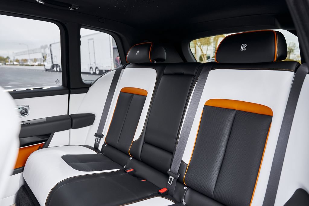 Used 2026 Rolls-Royce Cullinan AWD/4WD image 51