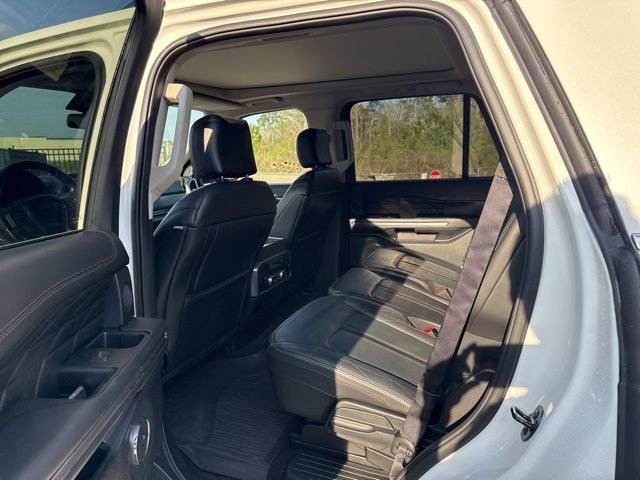 Used 2020 Ford Expedition Platinum image 12