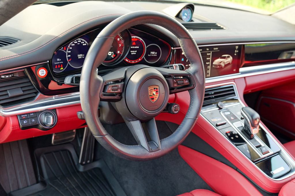 Used 2023 Porsche Panamera GTS AWD/4WD image 21