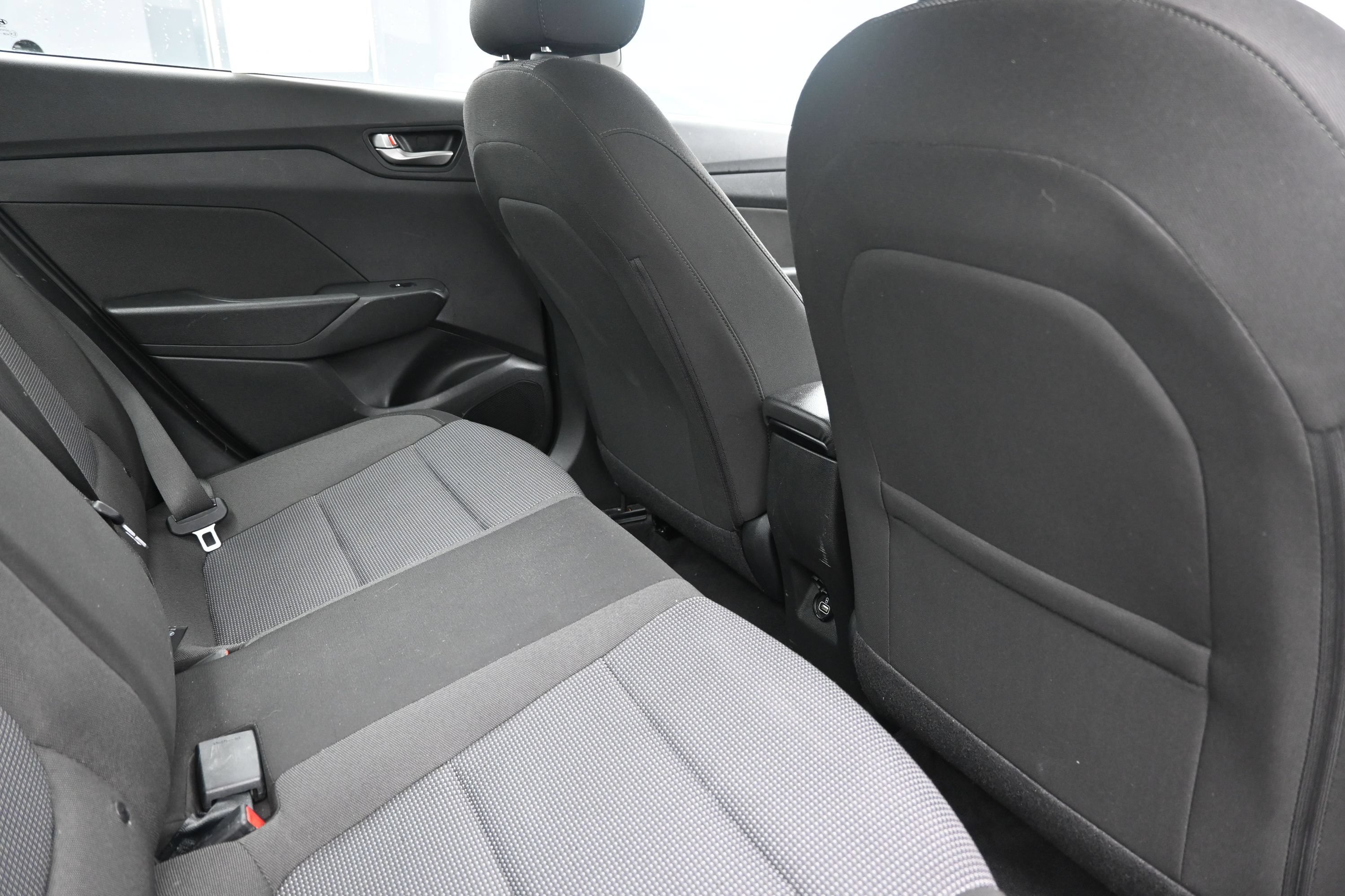 Used 2022 Hyundai Accent SEL FWD image 24