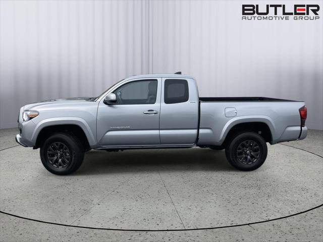 Certified 2023 Toyota Tacoma SR5 w/ Technology Package AWD/4WD image 2